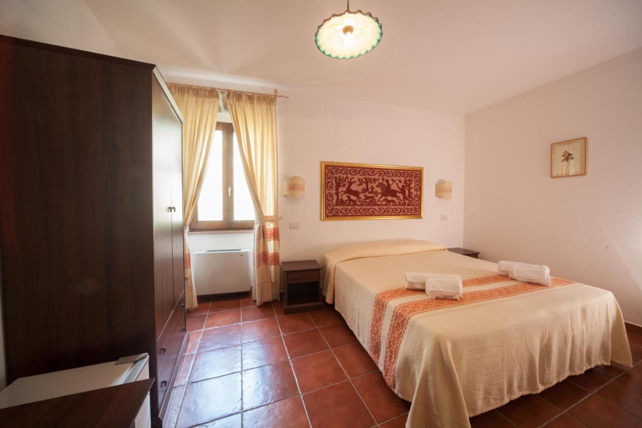 Affitta Camere Casa Delle Rose Villanova Monteleone Εξωτερικό φωτογραφία