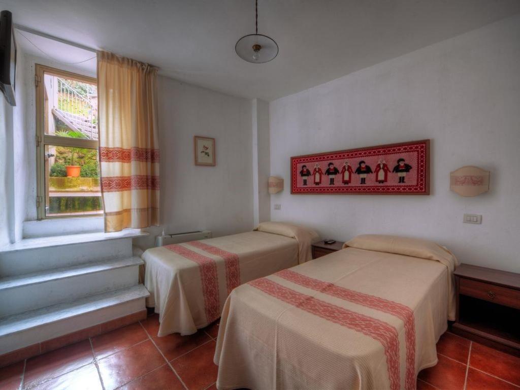 Affitta Camere Casa Delle Rose Villanova Monteleone Εξωτερικό φωτογραφία